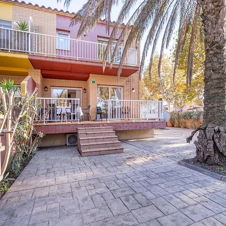 Jouvacations 3 Freser Con Piscina Compartida